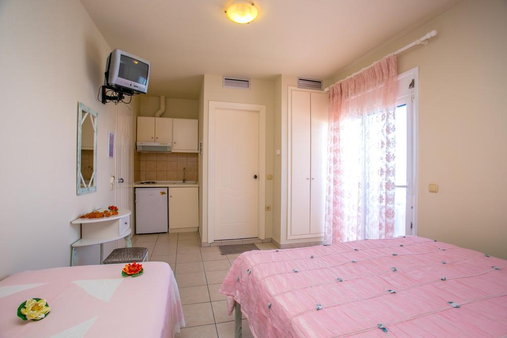 Studios Akrogiali Limenaria  Ruang foto