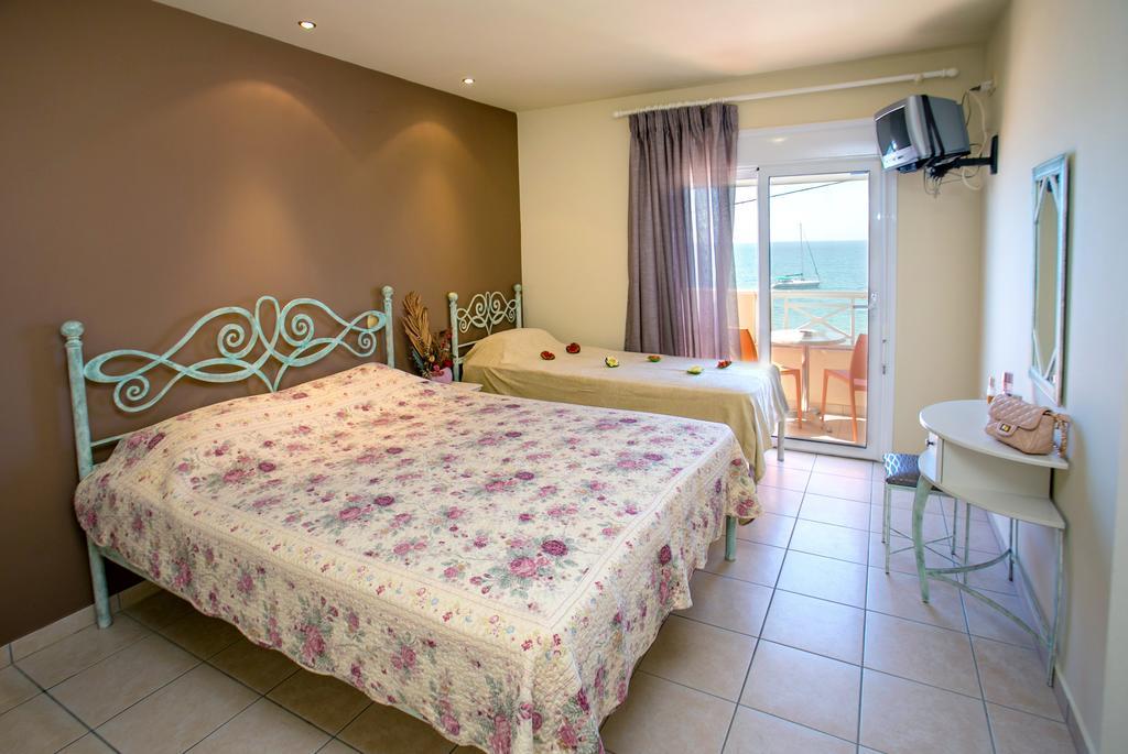 Studios Akrogiali Limenaria  Ruang foto