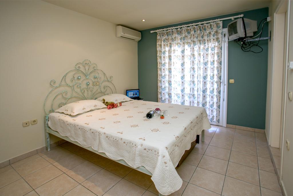 Studios Akrogiali Limenaria  Ruang foto
